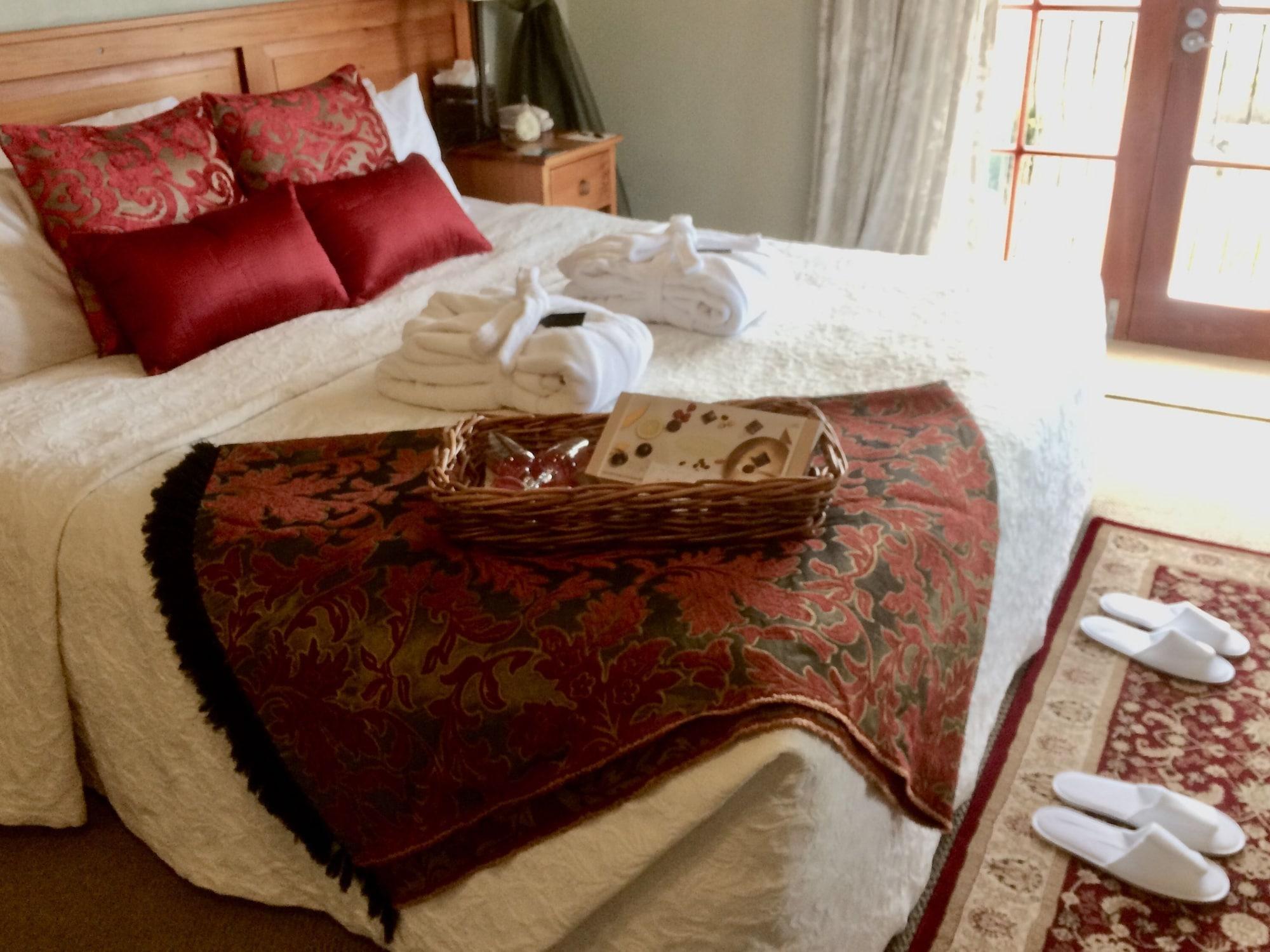 Browns Boutique Hotel Куийнстаун Екстериор снимка